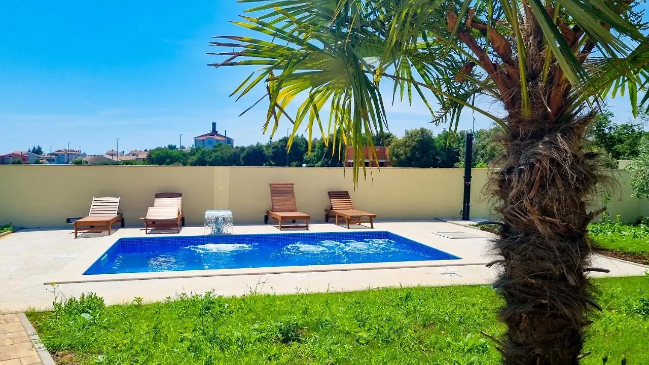 Holiday Home - Istrian Dream With Swimming Pool Peroj 0*,  Croatia