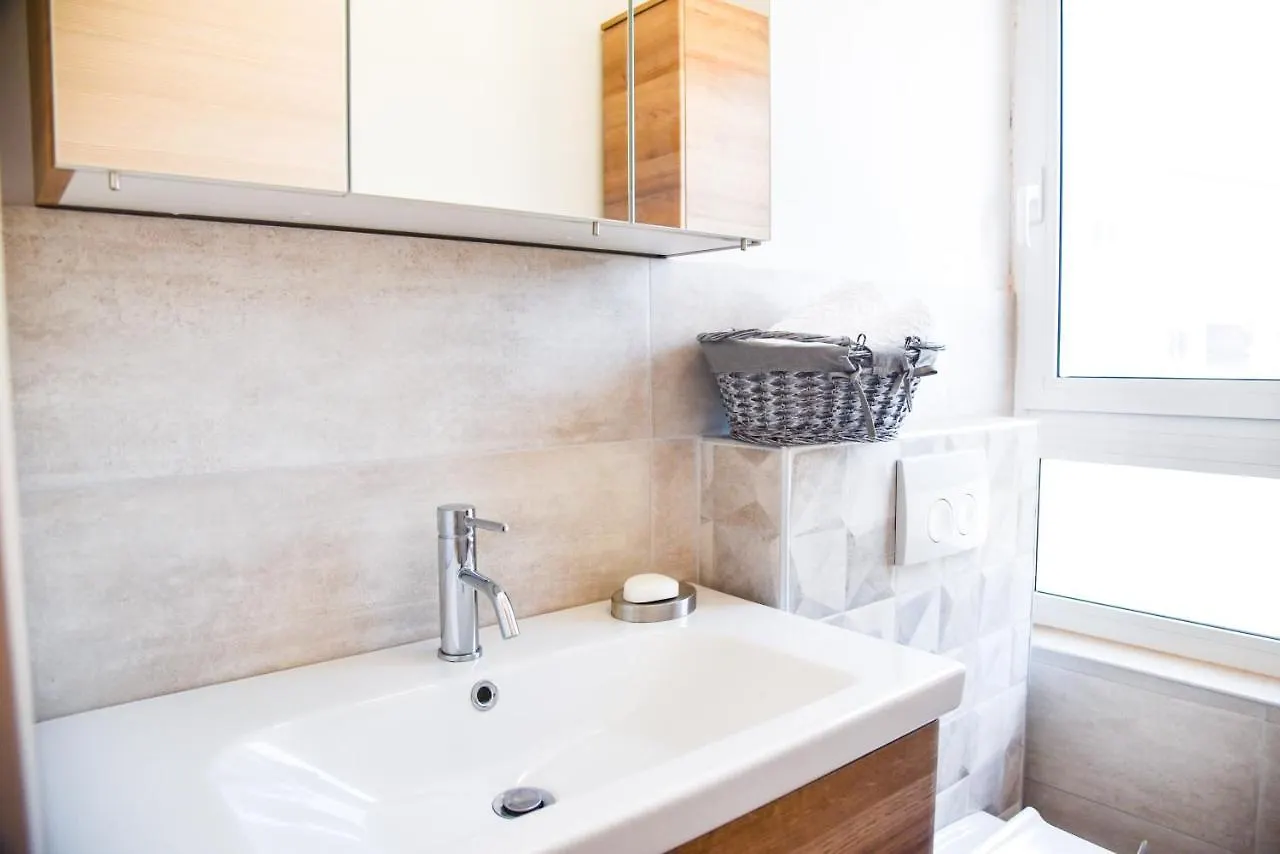 Apartment Holiday Home - Istrian Dream With Swimming Pool Peroj